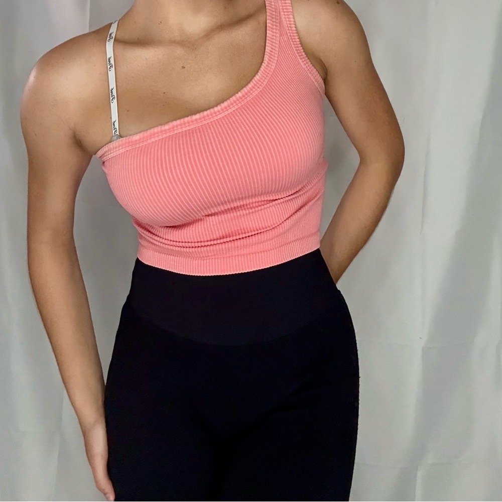 One-Shoulder Pink Ribbed Top